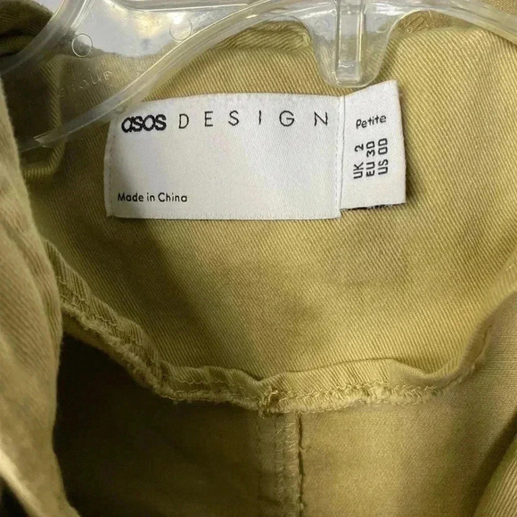 ASOS DESIGN oversized lightweight parka in stone - Picture 6 of 8